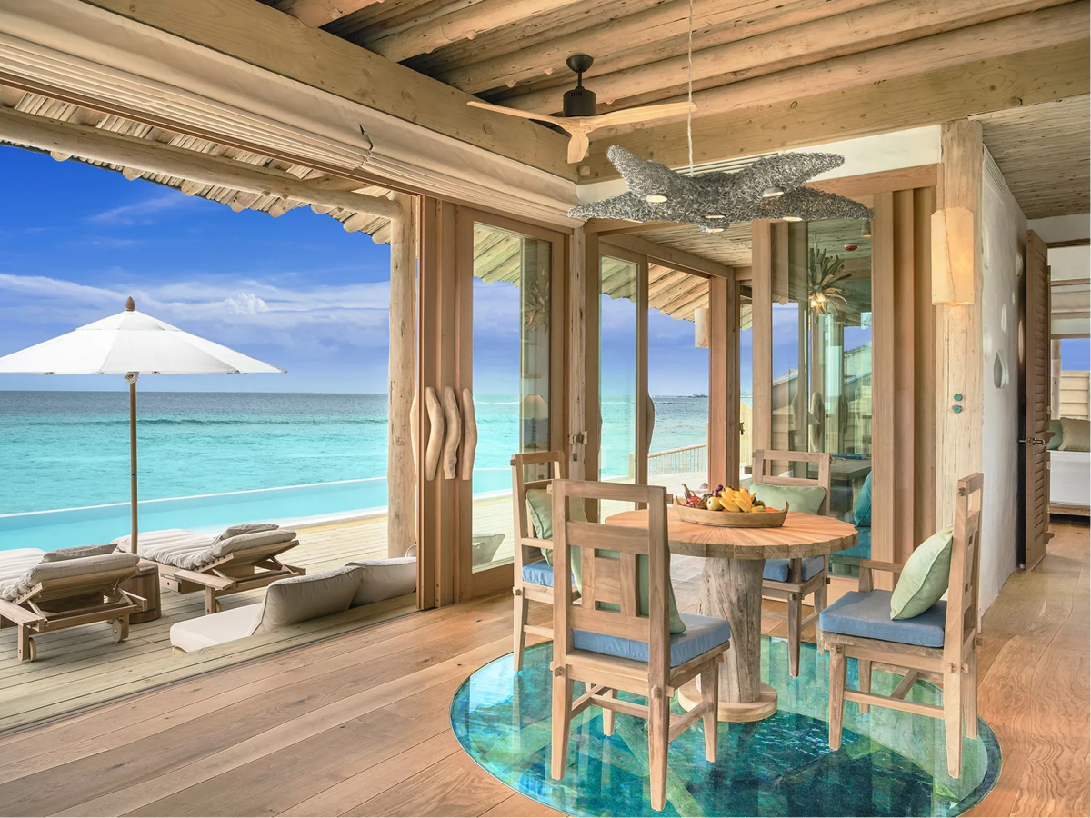 VoyagX hotel savings